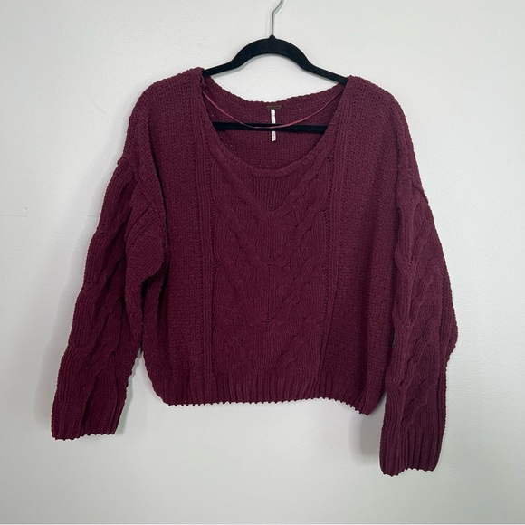 FREE PEOPLE Sticks and Stones Cropped Chenille cable knit Sweater sz Small - Picture 2 of 12
